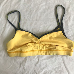 lululemon sports bra